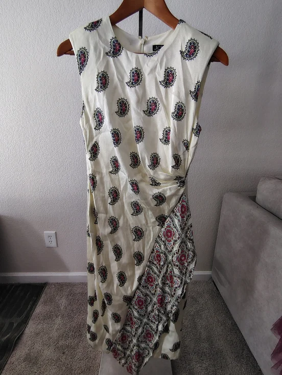 J.Crew Faux-wrap midi dress in paisley size 6 Spring 🌱 - Picture 4 of 7